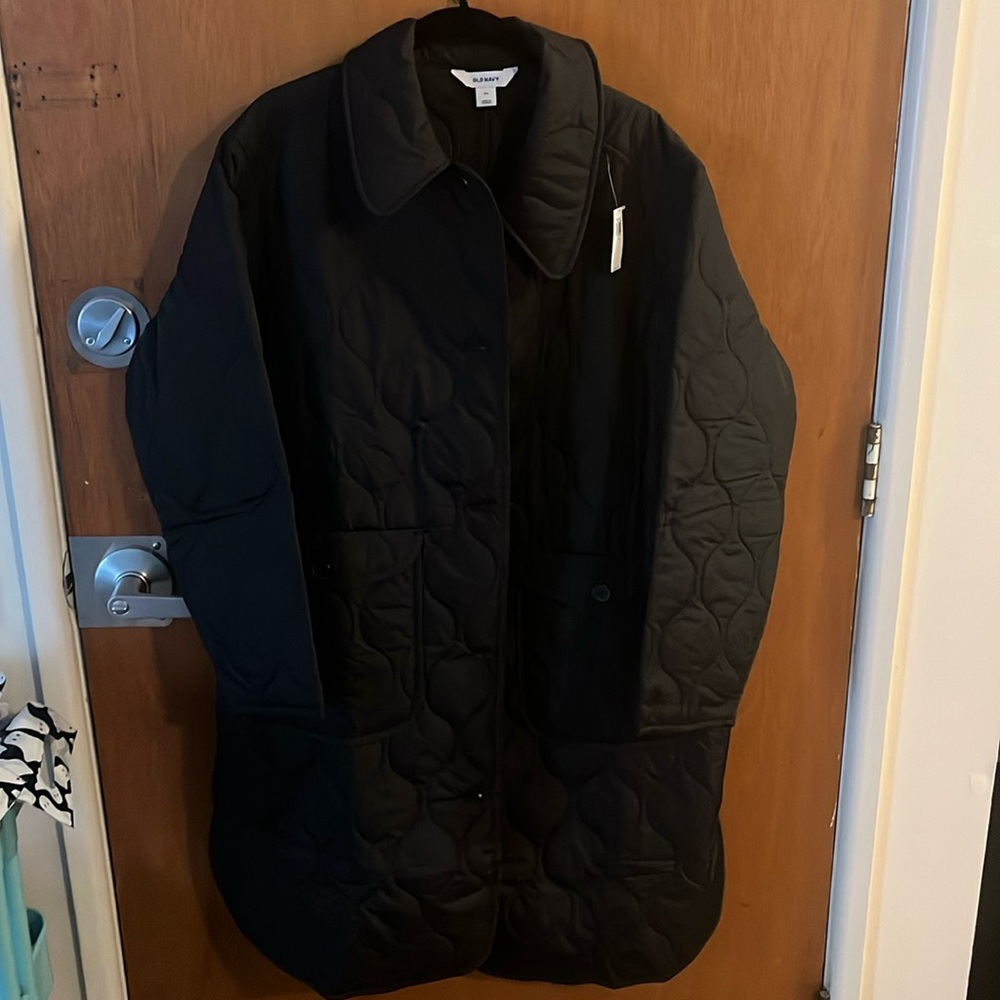 BNWT Old Navy long quilted coat